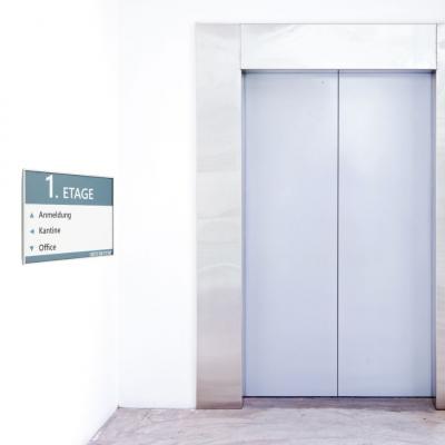 Tenuis A3 silber, hoch querformat zum kleben, Türschild, Schild, Schilder